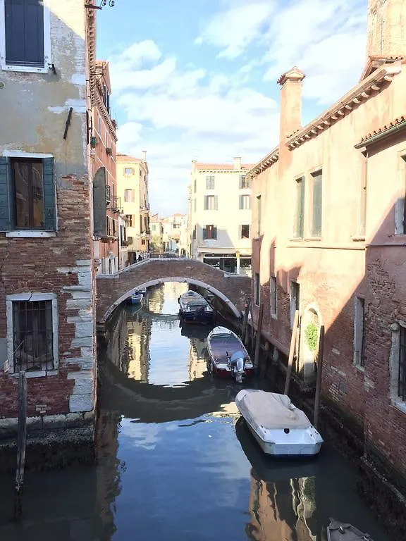 Apartment Venice Homes & Holidays Art District